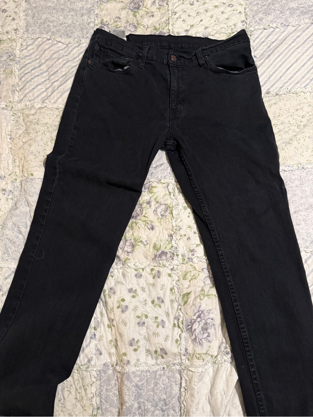 Levi's Men's Slim Straight Black Jeans